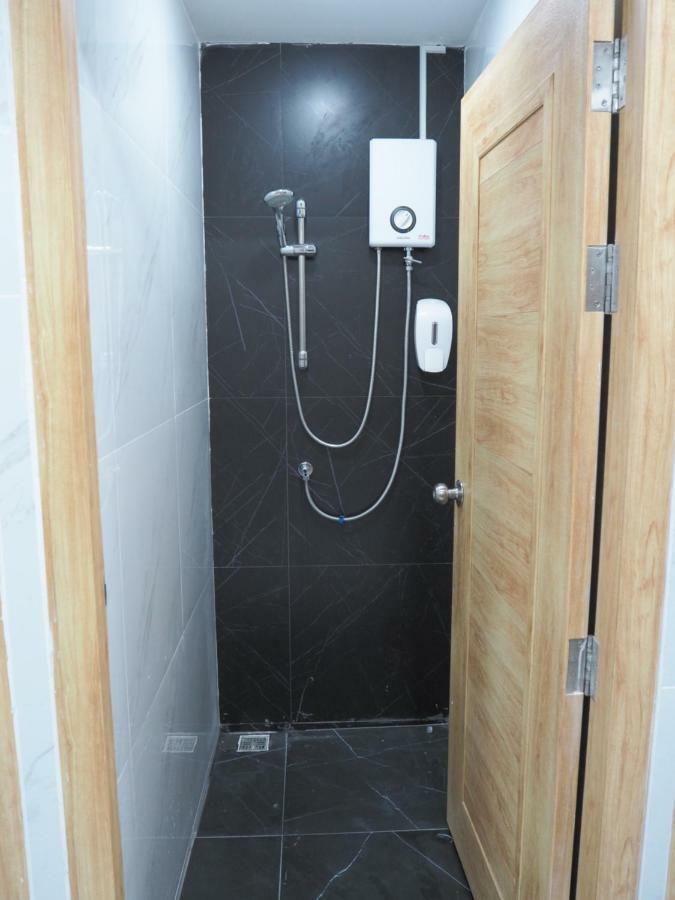 Terminal Hostel Lampang Zewnętrze zdjęcie